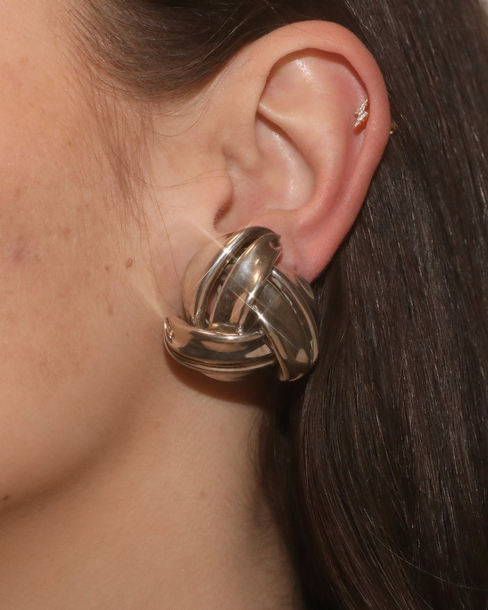 Boucles d'oreilles triangulaires argentées