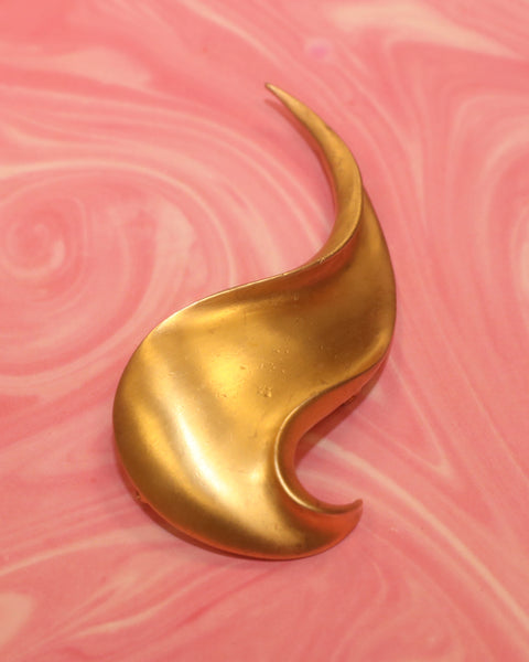 Broche virgule mate