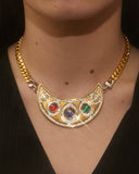 Collier à cabochons colorés