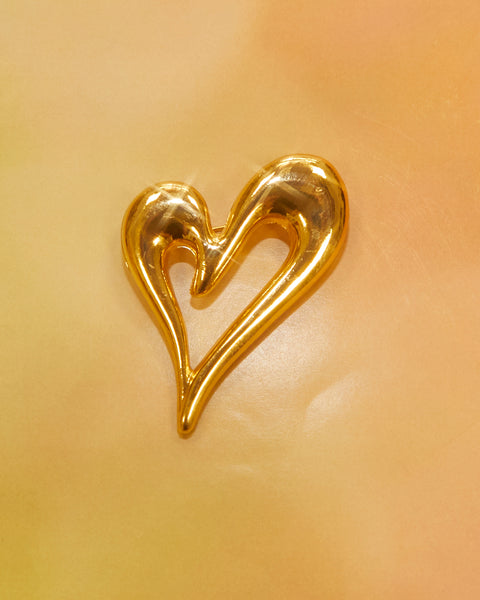 Broche coeur doré