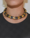 Collier graphique noir et or