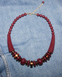 Collier vintage rouge bordeaux