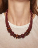Collier vintage rouge bordeaux