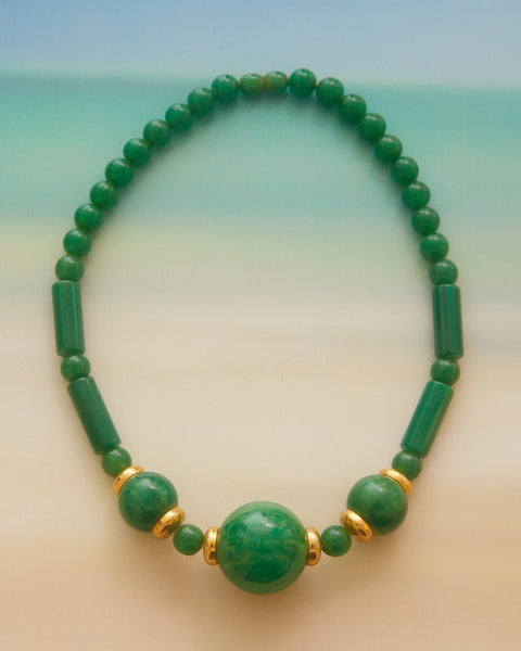 Collier en bakélite