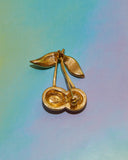 Broche Cerise