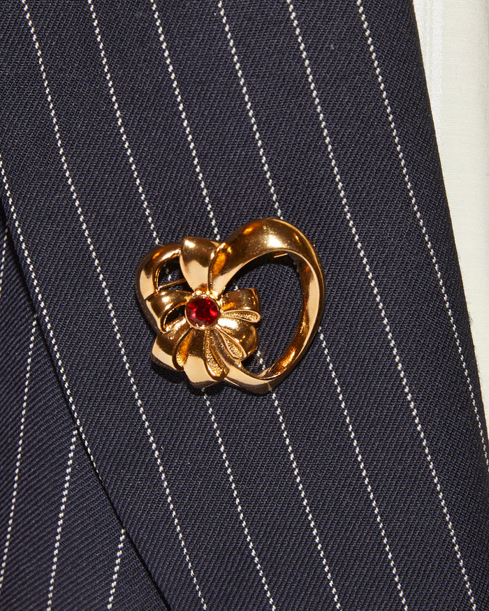 Broche coeur ruban
